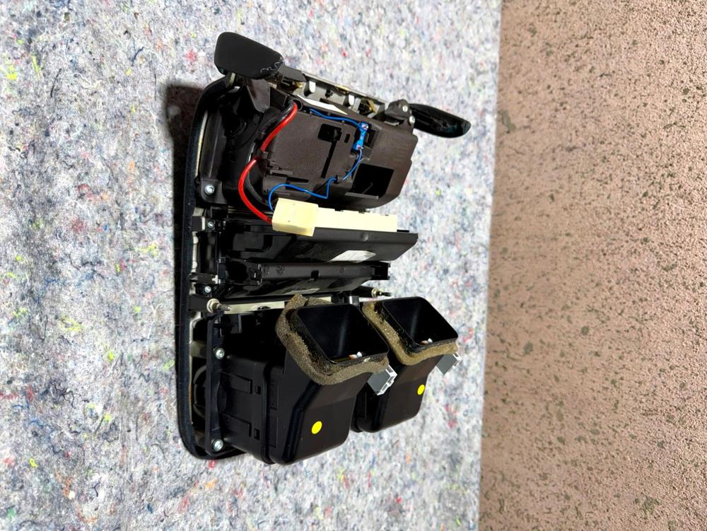 2009 Bentley Continental Flying Spur Rear Climate Console Control OEM 3W5863075E – photo 3