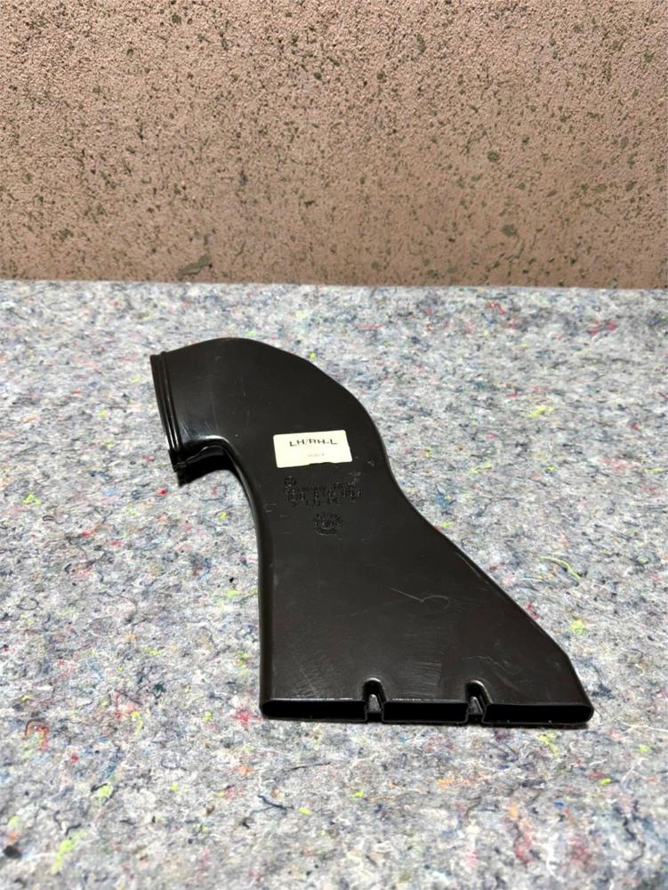 2003-2011 Bentley Continental Flying Spur Left Upper Console Air Vent 3D0819803 – photo 1