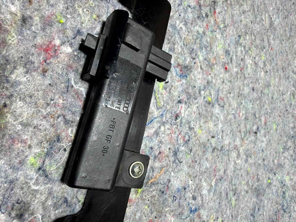 06-12 Bentley Contitnental Flying Spur Keyless Entry Module 3D0909141E OEM – photo 4