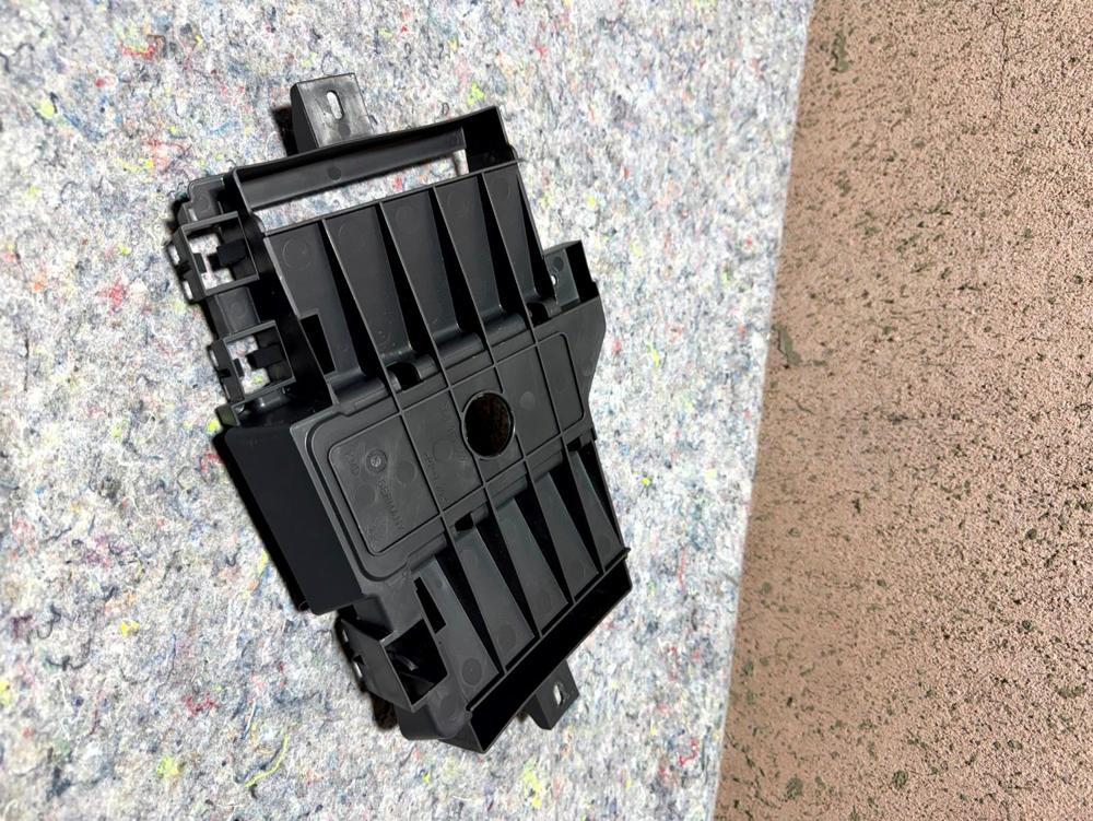 2003-2018 Bentley Continental Flying Spur ECU Bracket Mount 3D0959507F – photo 2