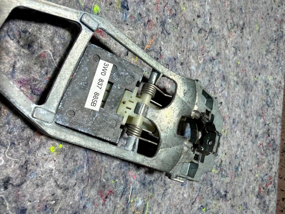 2003-2010 Bentley Continental GT Mounting Bar 3W0827885B – photo 3