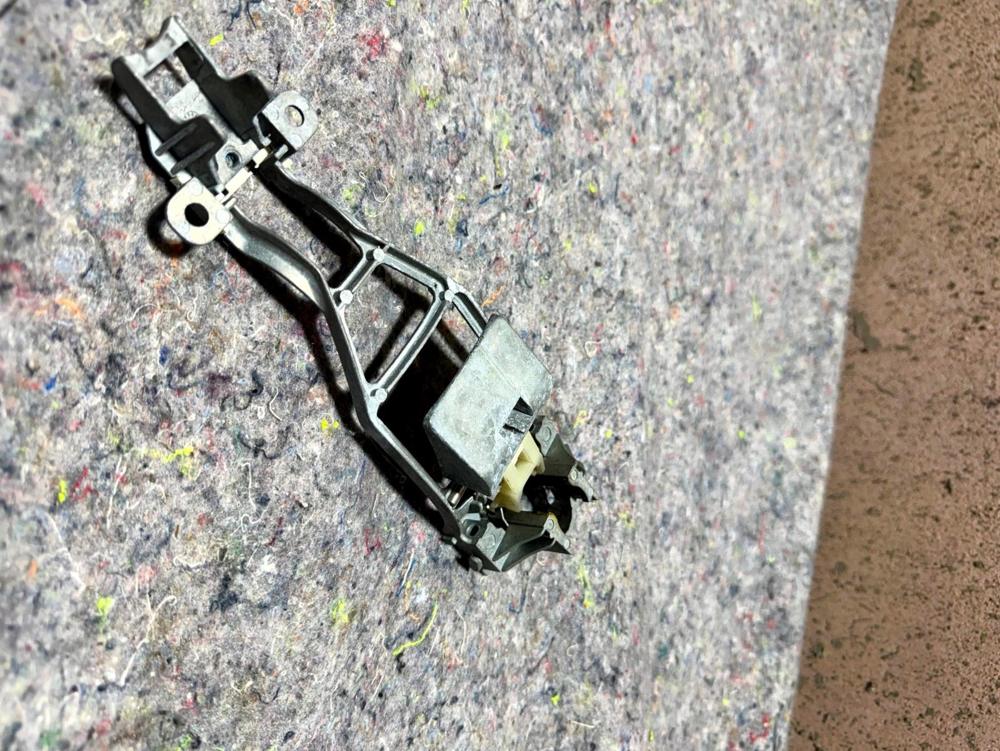 2003-2010 Bentley Continental GT Mounting Bar 3W0827885B – photo 4