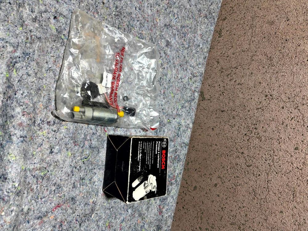 New OEM Bosch 69487 Electric Fuel Pump Toyota RAV4 Tacoma Acura – photo 4
