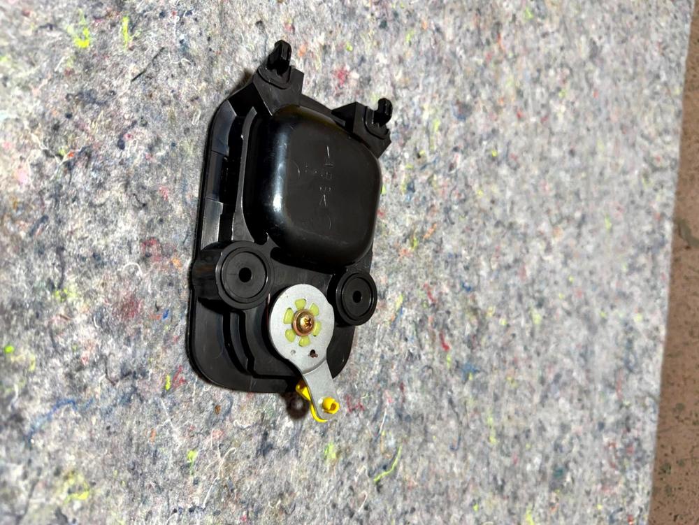 2001-2006 Lexus LS430 Rear Trunk Interior Release Opener Handle OEM – photo 3