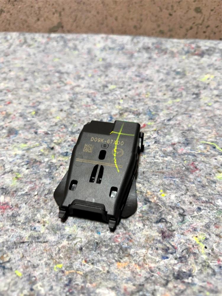 OEM 16-18 Mazda 6 Scion Ia Yaris Pre Crush Radar Sensor Camera D09K-67XD0 – photo 1