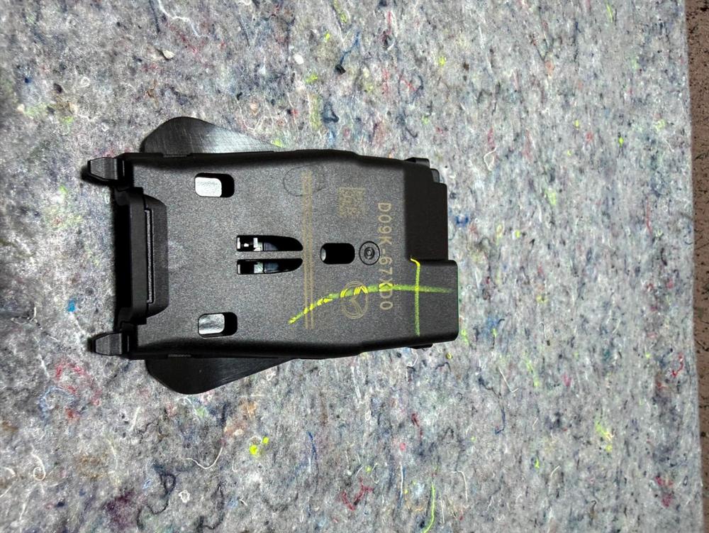 OEM 16-18 Mazda 6 Scion Ia Yaris Pre Crush Radar Sensor Camera D09K-67XD0 – photo 4