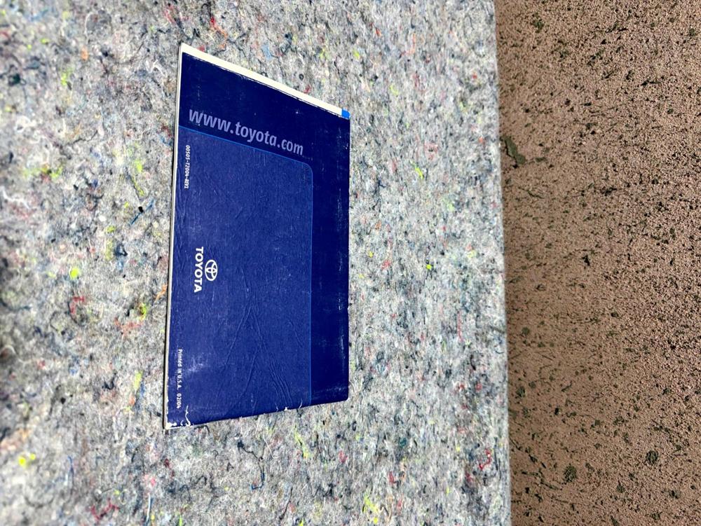 2004 Toyota Owners Warranty Information Booklet – photo 2