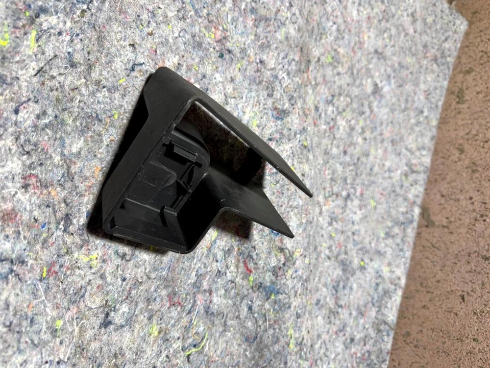 Genuine Mopar Riser Shield Right Inboard 1RX02XDVAA – photo 4