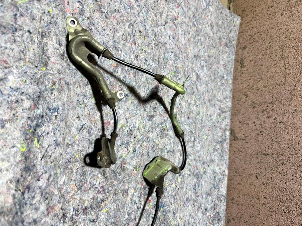 Acura NSX OEM ABS Sensor Fl 57455-SL0-020 – photo 3