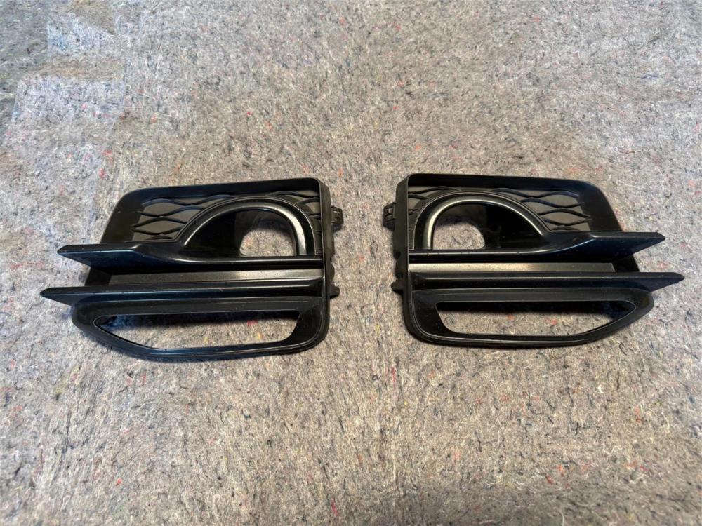 2014-2017 Infiniti Q50 Sport Front Left & Right Grille Bezel 622564GA1A OEM – photo 1