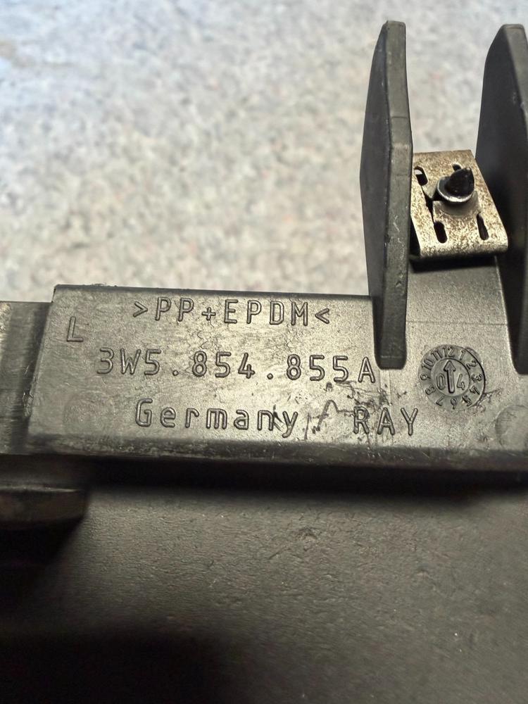 OEM Mud Flap Bentley Continental Flying Spur 3W 3W5854855A – photo 2