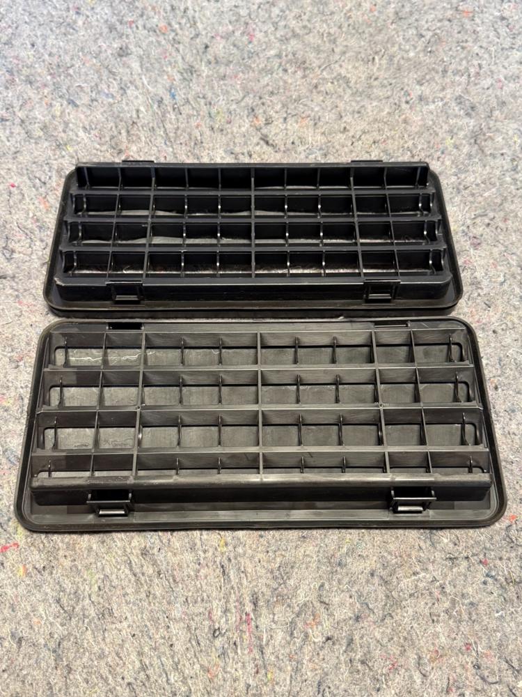 2017-2025 Ford F150 Rear Left Side Quarter Pressure Vent OEM HC3B25280B62AE – photo 1