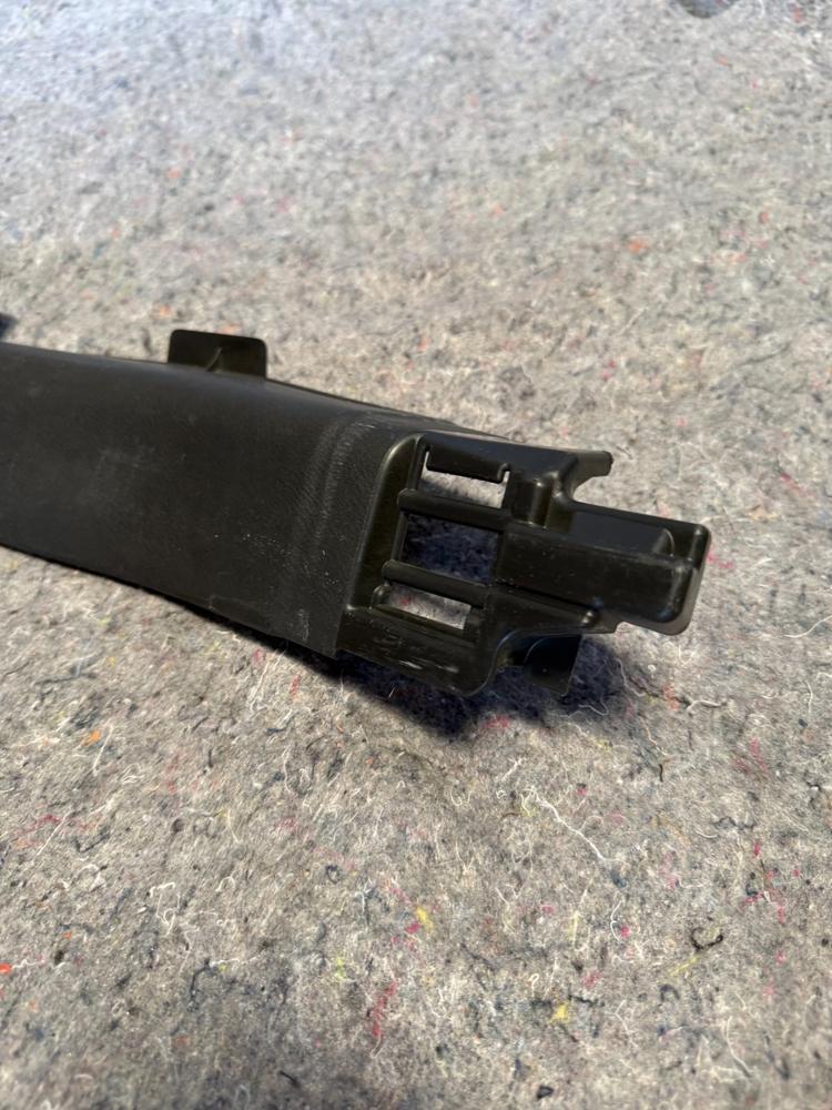 2014-2019 Infiniti Q50 Garnish Rear Wheel House RH 769174GA5A – photo 2