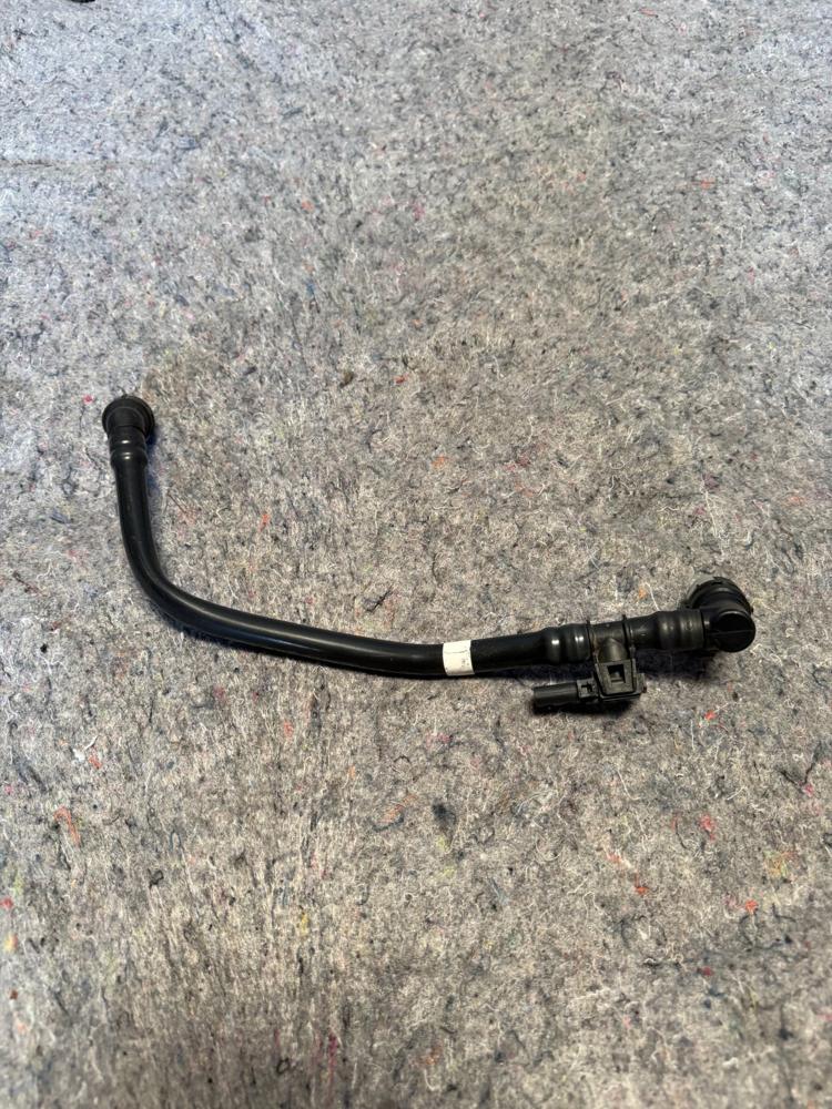 Ford 2017-2021 Ford F150 Expedition Navigator 3.5L Crankcase Tube HL3Z-6758-B – photo 1