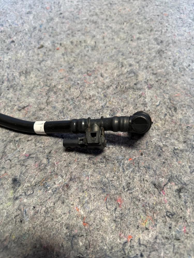 Ford 2017-2021 Ford F150 Expedition Navigator 3.5L Crankcase Tube HL3Z-6758-B – photo 3
