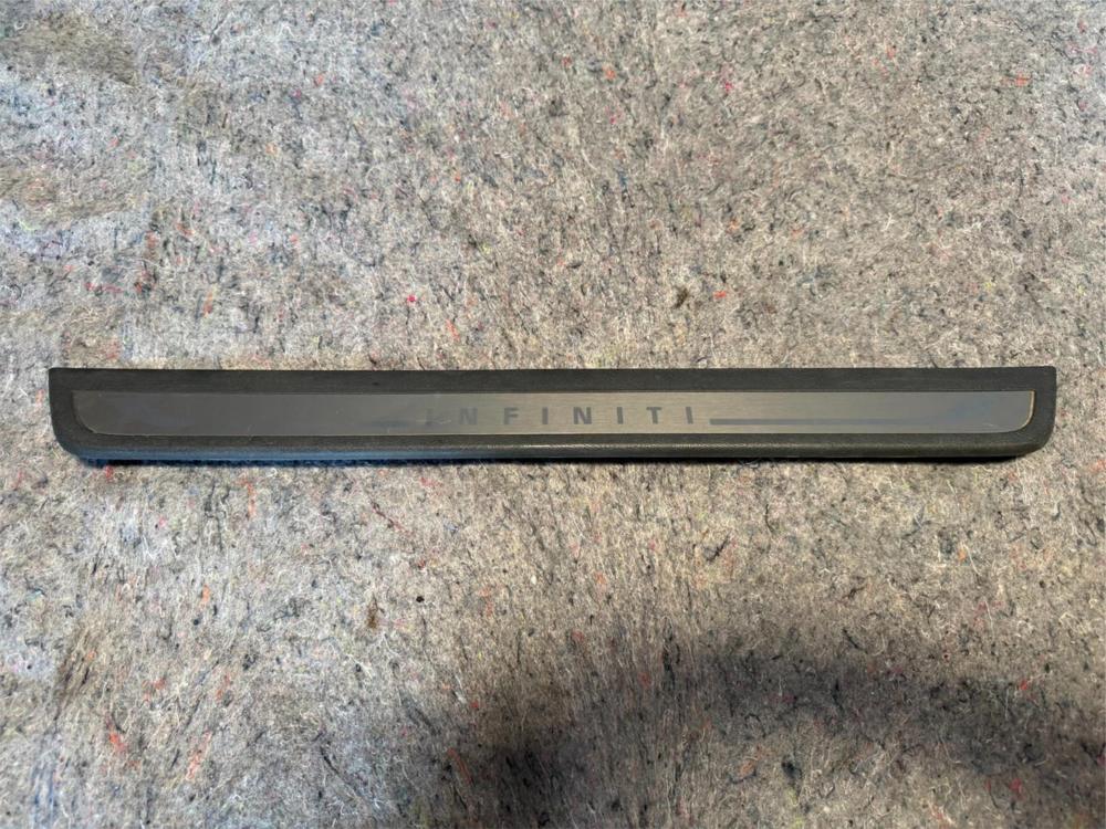 2017 Infiniti Q50 3.0L Right Front Door Sill 769B04GA0A – photo 1