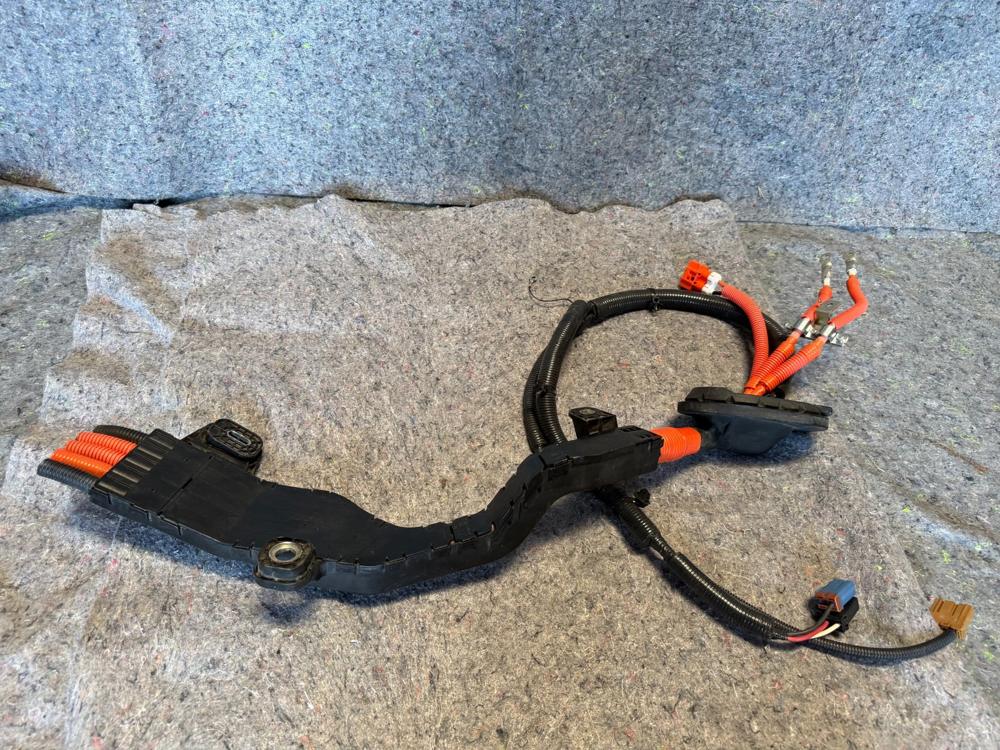 14-15 Infiniti Q50 Hybrid Fuse Relay Box / Battery Wire Wiring Harness OEM – photo 1