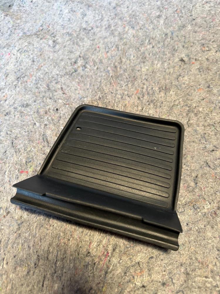 2002-2005 Ford Explorer Center Console Rubber Insert Tray Mat 1L2X78046B76 OEM – photo 1