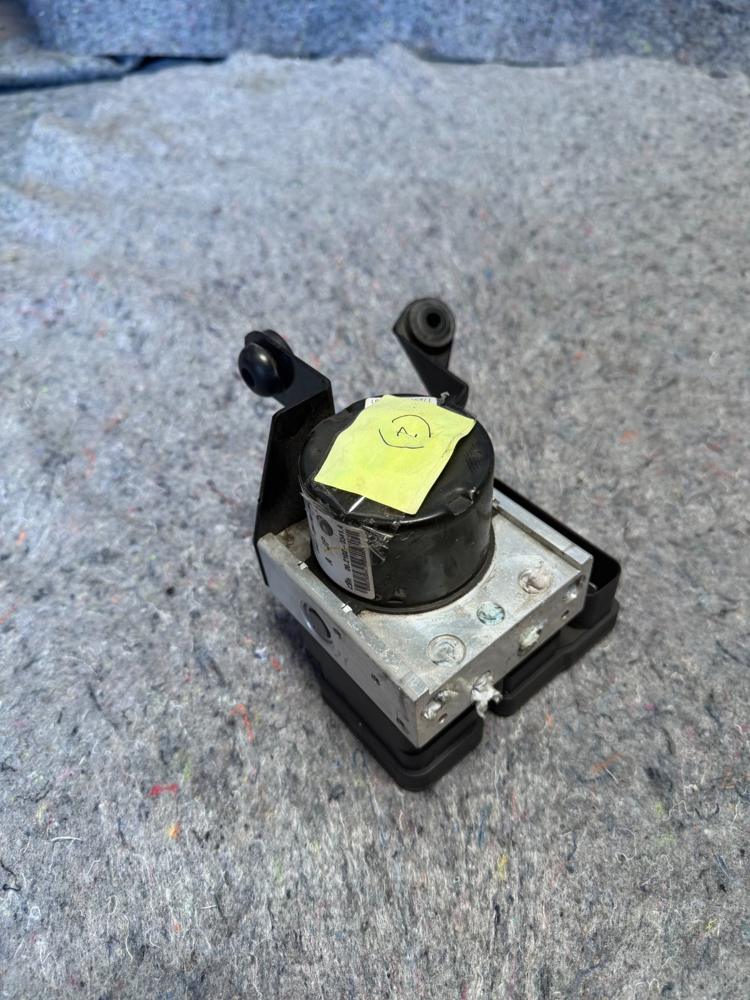 06 07 08 09 10 Mazda 5 ABS Pump Anti Lock Brake Module 2006-2010 5N612M110AC – photo 1