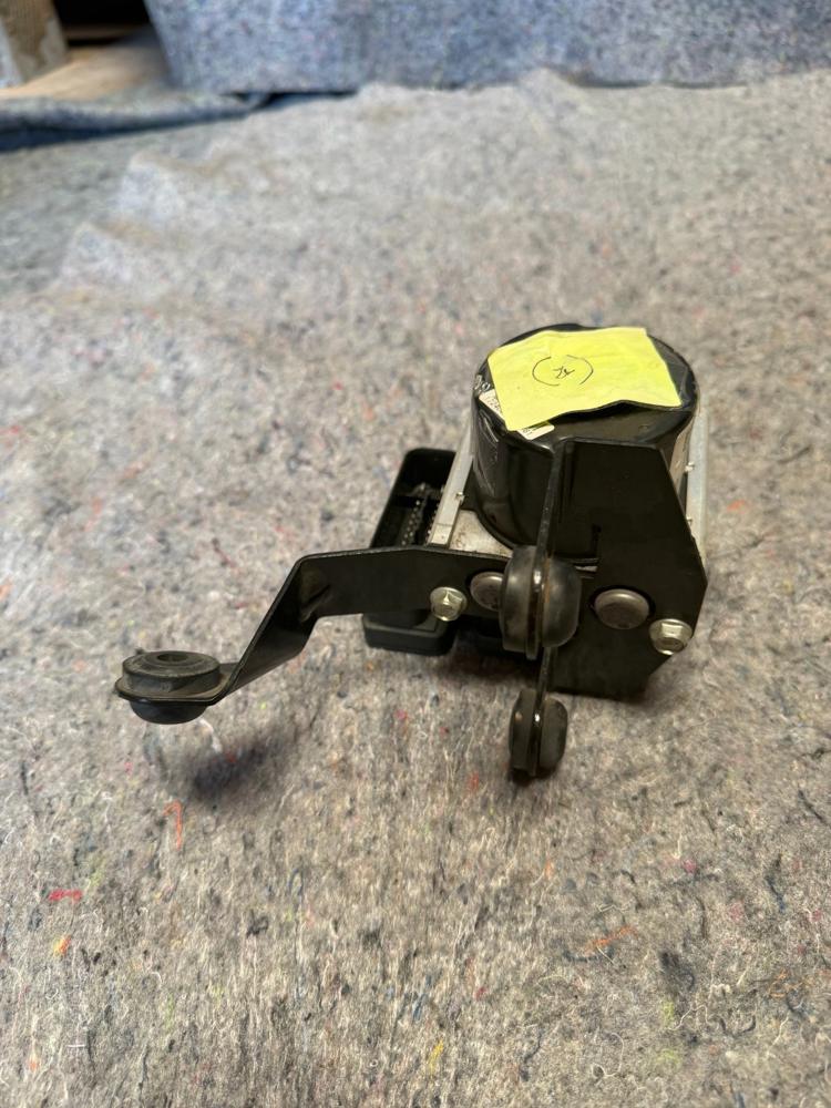 06 07 08 09 10 Mazda 5 ABS Pump Anti Lock Brake Module 2006-2010 5N612M110AC – photo 2