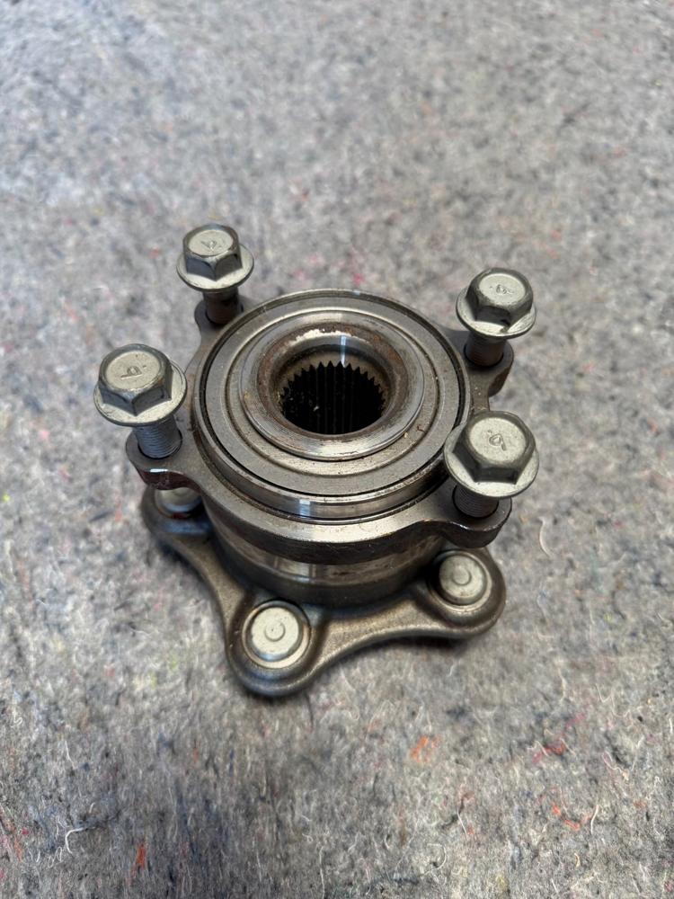 2007-2025 Nissan 370Z Z Infinti G35 Q50 Q60 Q70 QX50 QX70 Rear Wheel Hub OEM 10k – photo 1