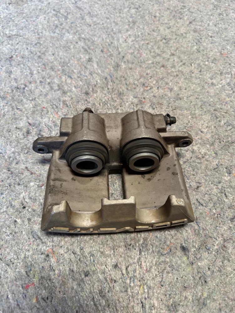 2005-2013 Chevrolet Corvette C5 Brake Caliper Front Left OEM – photo 4