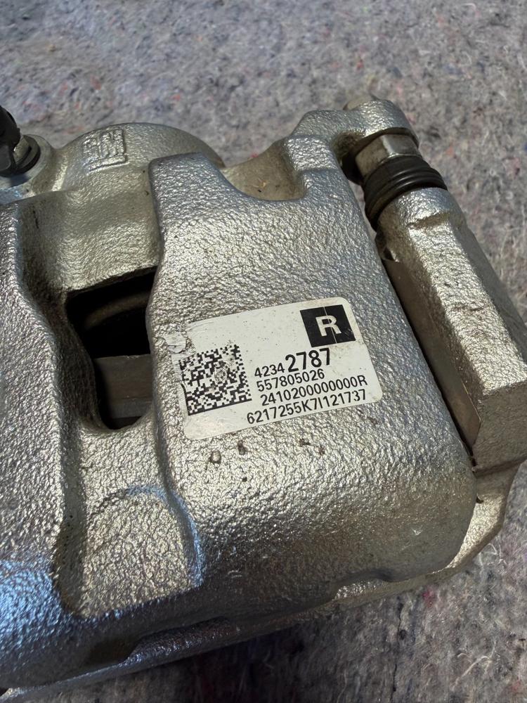 2019-2022 Chevrolet Spark Front Right Brake Caliper OEM 42342787 – photo 2