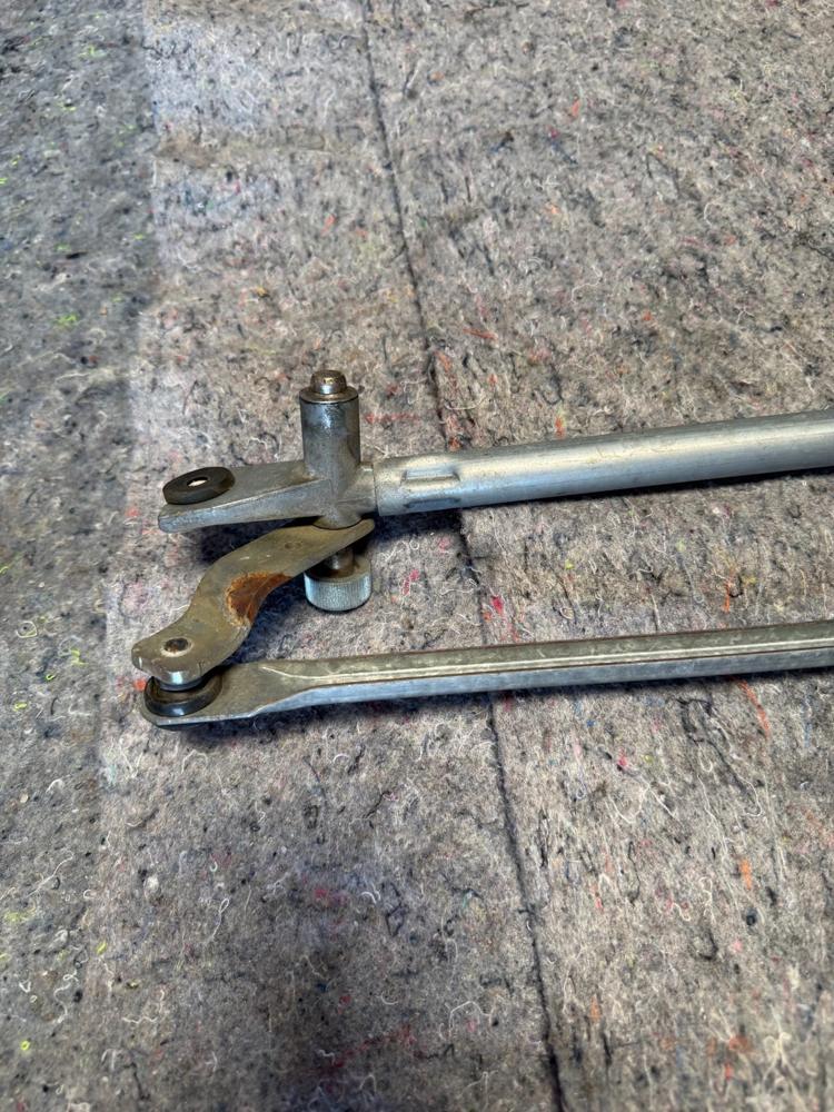 2002-2003 Dodge RAM 1500 Windshield Wiper Motor OEM 55076549AH – photo 3