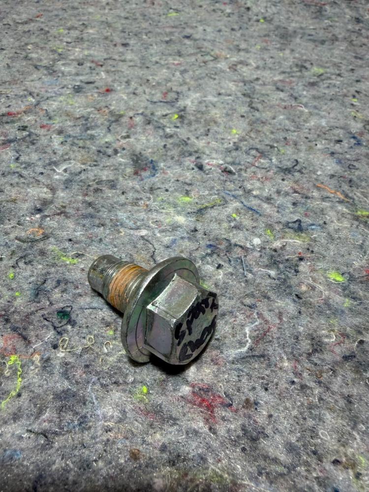 Chevy Sparl Steering Knuckle Bolt – photo 4