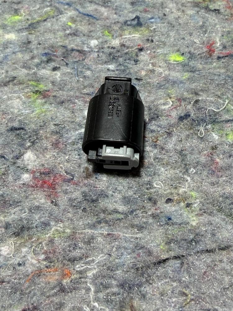 210-540-20-81 Genuine Mercedes Electrical Pin Connector for Mb Van C Class S E R – photo 1