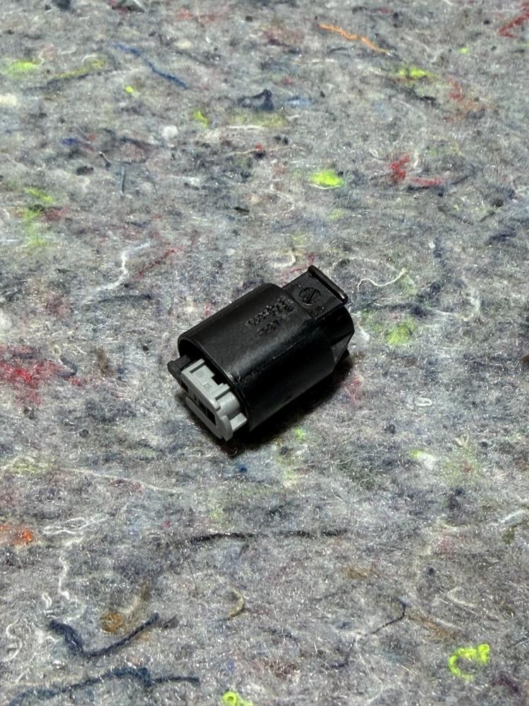 210-540-20-81 Genuine Mercedes Electrical Pin Connector for Mb Van C Class S E R – photo 2