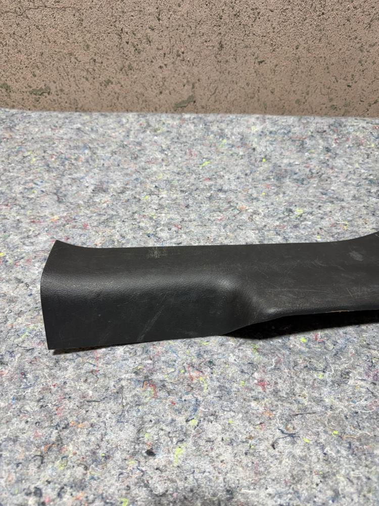2014-2024 Infinit Q50 Rear Right Side Door Sill Trim Cover OEM 769B64GA0A – photo 4