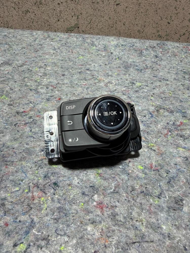 2017-2022 Infiniti Q50 Center Console Multimedia Control Switch KNOB283952V72A – photo 2