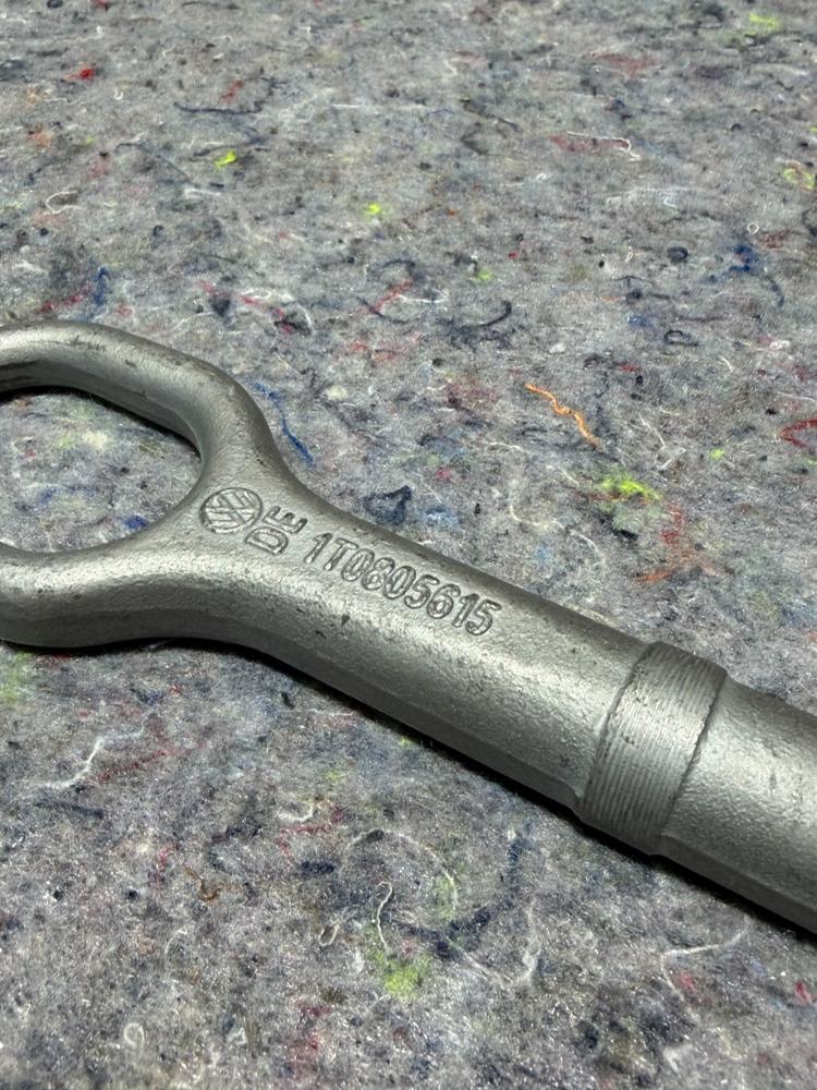 VW OEM Tow Hook 1T9205615 – photo 2