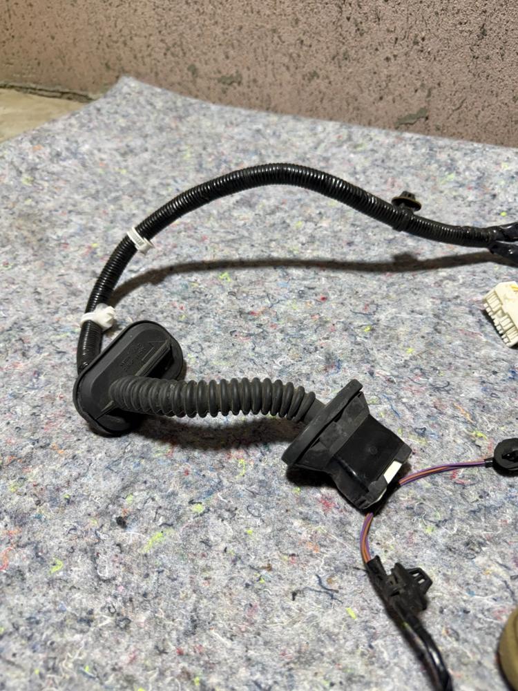 2014-2018 Infiniti Q50 OEM Right Rear Door Wiring Harness 241264GA0B – photo 3