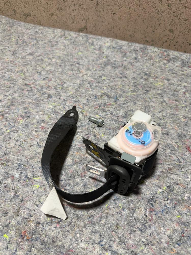 2018-2020 Infiniti Q50 Rear Right Seat Belt Seat Belt Retractor OEM – photo 2