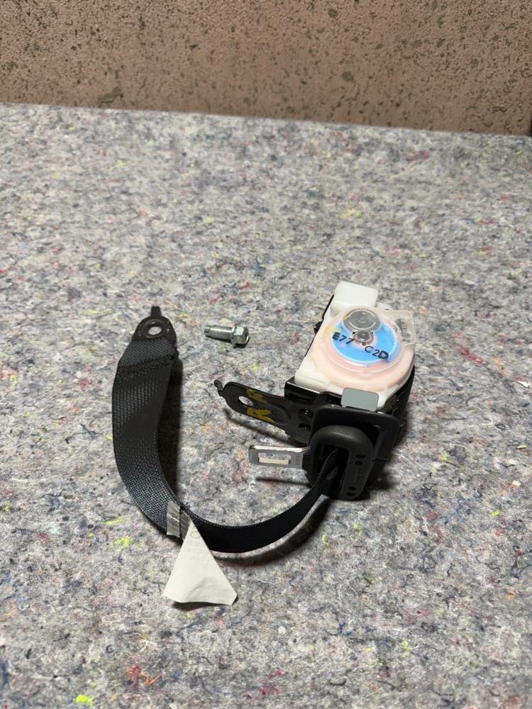 2018-2020 Infiniti Q50 Rear Right Seat Belt Seat Belt Retractor OEM – photo 3