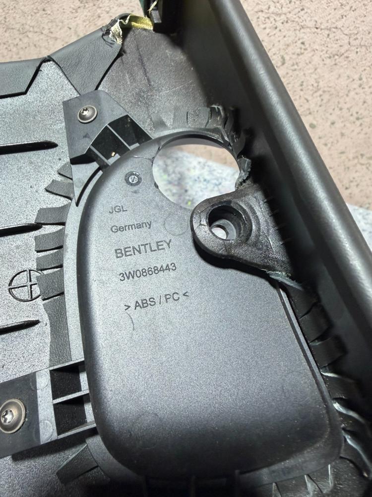 03-12 Bentley Continental GT Trim Cover Panel Kick Lower Front Left 3W0868443 – photo 4