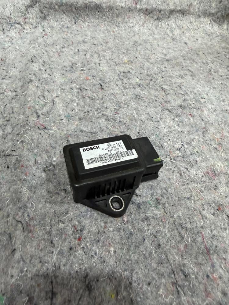 Ferrari F430 Yaw 188172 Rate Sensor 0265005241 – photo 2