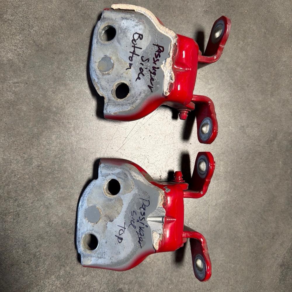 1991 Acura NSX Door Hinges Passenger Side Top & Bottom OEM – photo 1