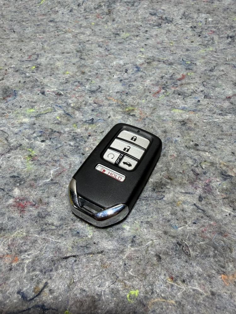 Honda Keyless Entry Remote Key Fob A2C92005700 72147-TBA-A1 OEM – photo 1