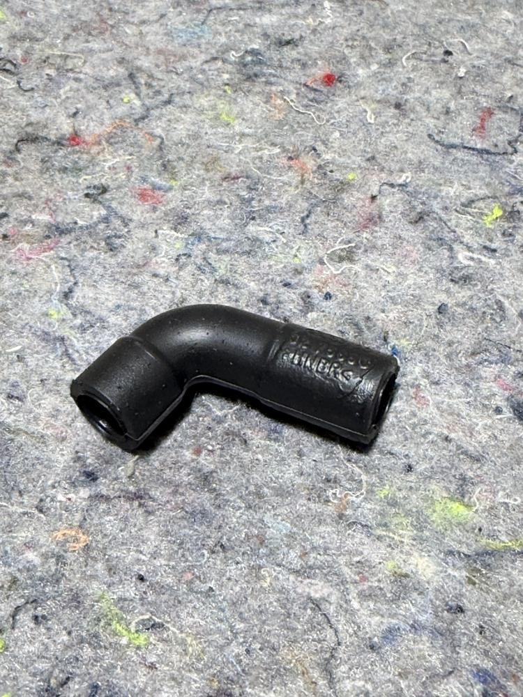 2710181582 Cylinder Gead Cover Crankcase Breather Hose Mercedes OEM – photo 1