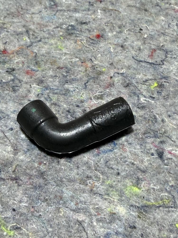 2710181582 Cylinder Gead Cover Crankcase Breather Hose Mercedes OEM – photo 3