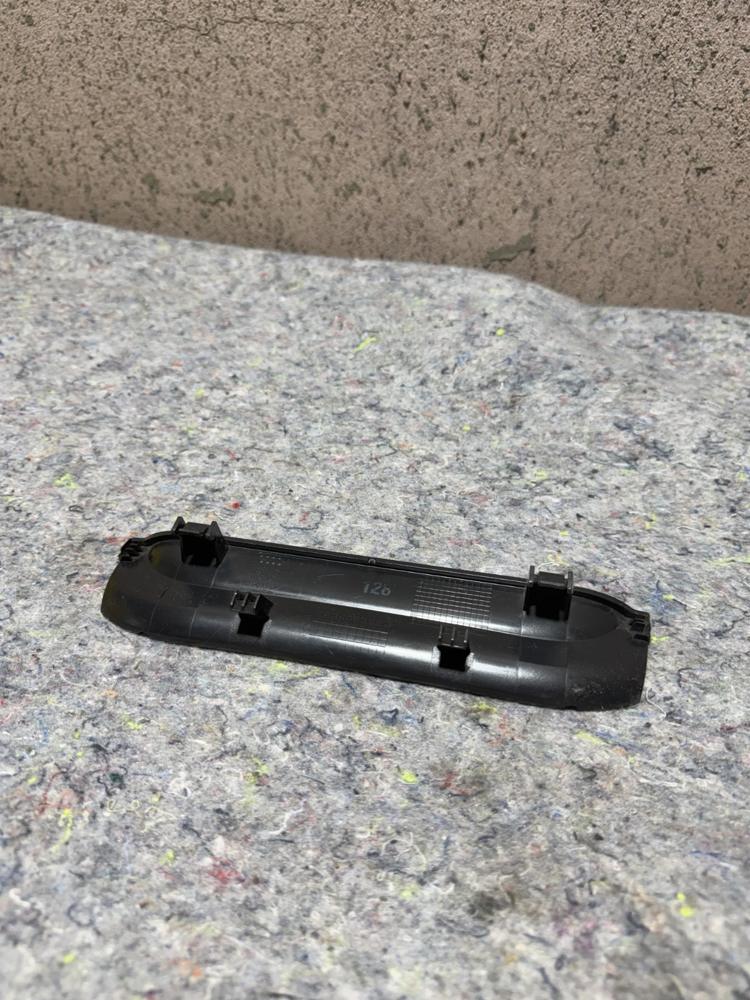 2007-2014 Auti TT Front Center Dashboard Cover Trim Panel Assembly 8J0853190 OEM – photo 4