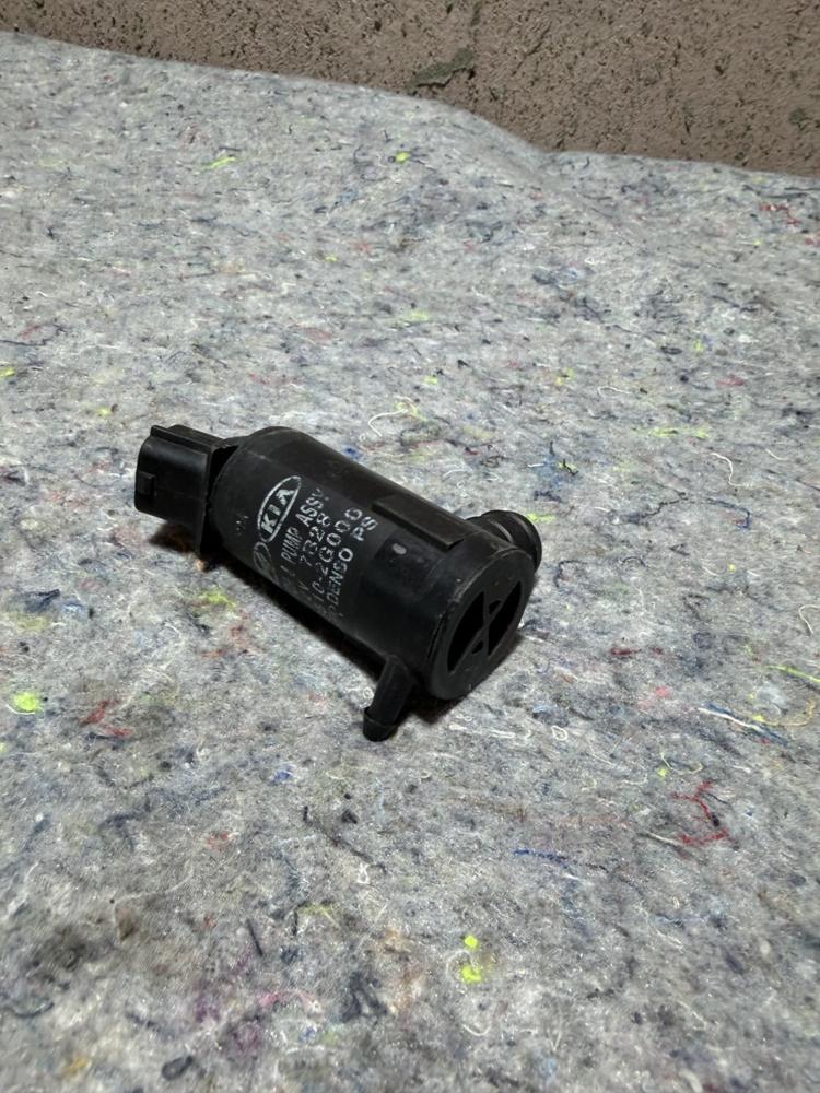 Windshield Washer Reservoir Fluid Pump Tank Motor Kia Hyundai 98510-2G000 – photo 1