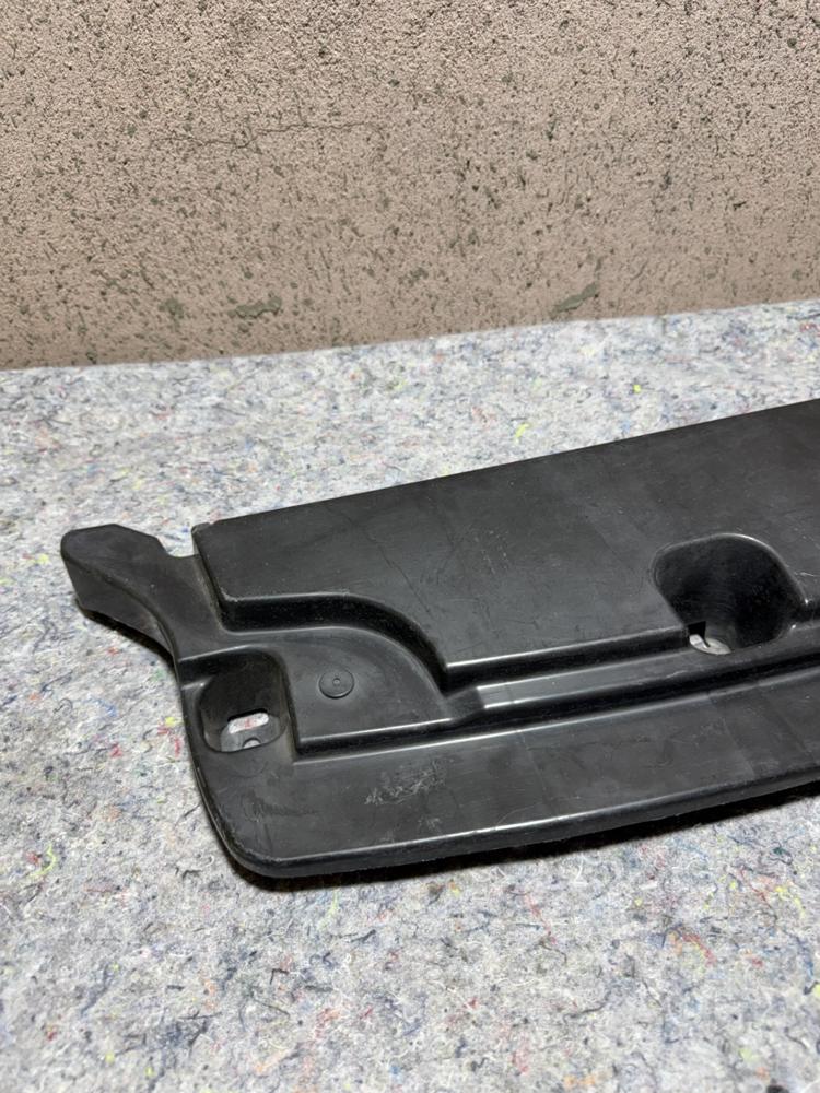 2016-2023 Mazda 3 Toyota Yaris Rear Bumper Guard DB7T500S1 OEM – photo 3