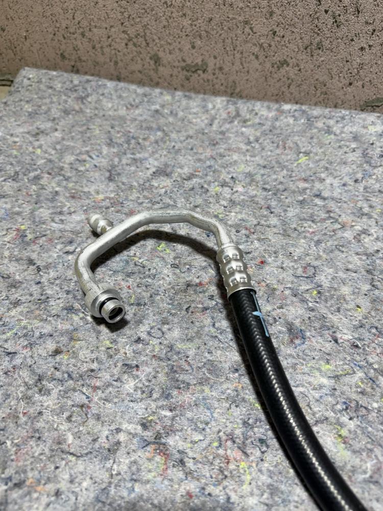 2017 Toyota Yaris A/C Refrigerant Discharge Hose DB1N-61461A OEM – photo 4