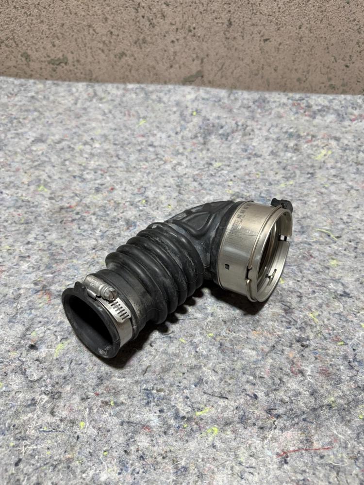16-22 Infiniti Q50 Q60 3.0L Left Turbo Air Intake Inlet Hose OEM – photo 1