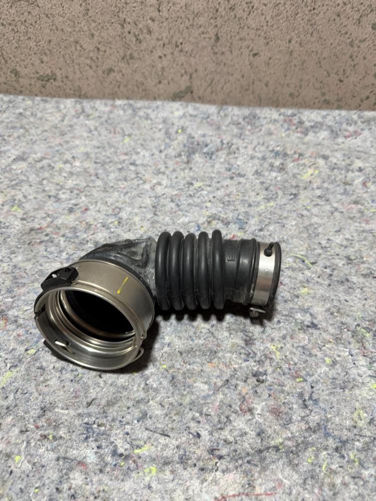 16-22 Infiniti Q50 Q60 3.0L Left Turbo Air Intake Inlet Hose OEM – photo 2