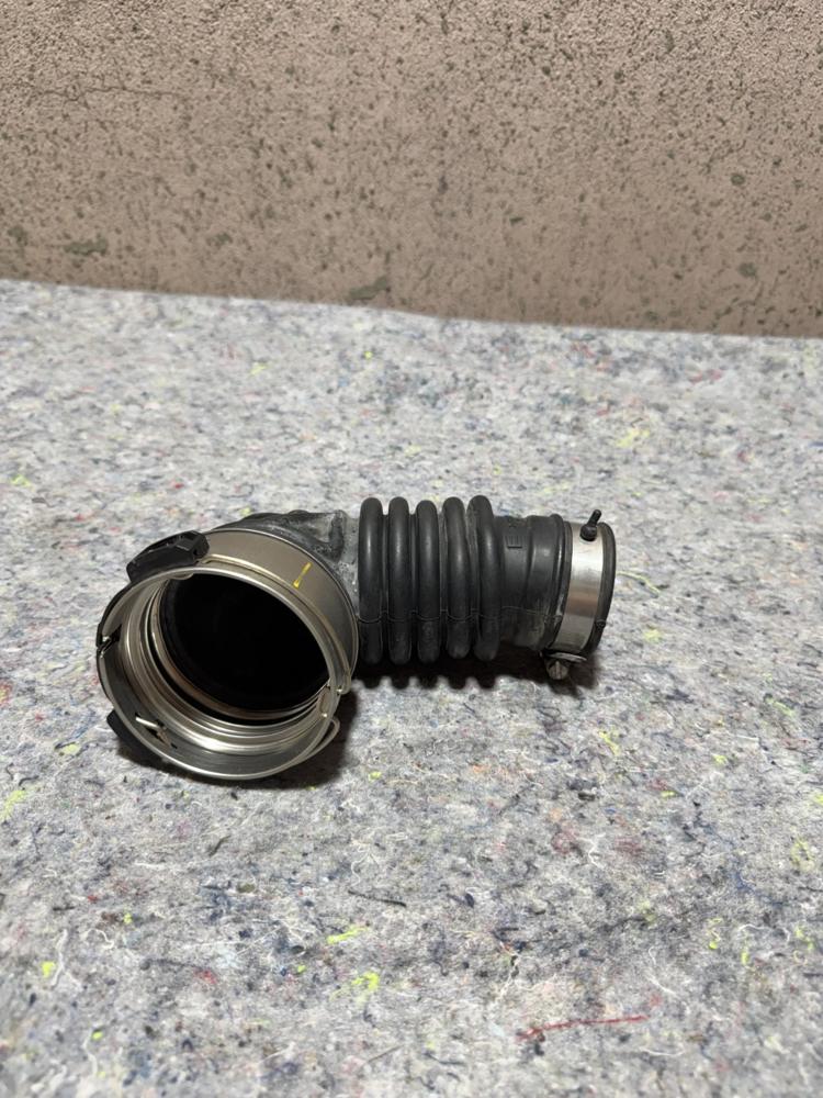 16-22 Infiniti Q50 Q60 3.0L Left Turbo Air Intake Inlet Hose OEM – photo 3